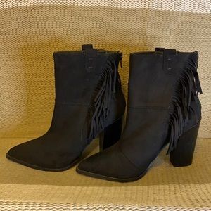 NEW JustFab Fringed Ankle Boots- size 8